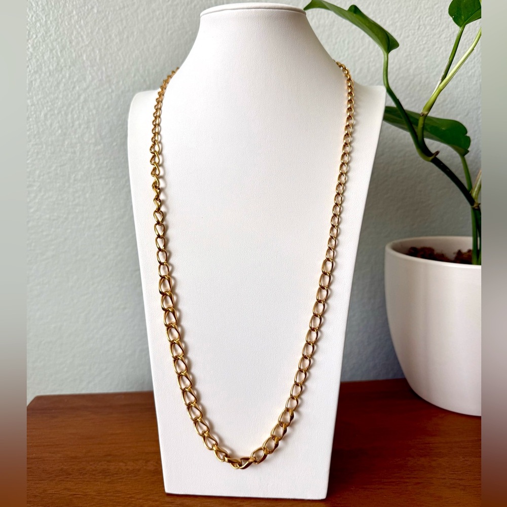 Gorgeous Vintage Napier Gold Tone Graduated Link Chain Necklace Long Length
